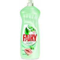 Pyn do naczy FAIRY 900ml Sensitive Drzewo herbaciane z mit